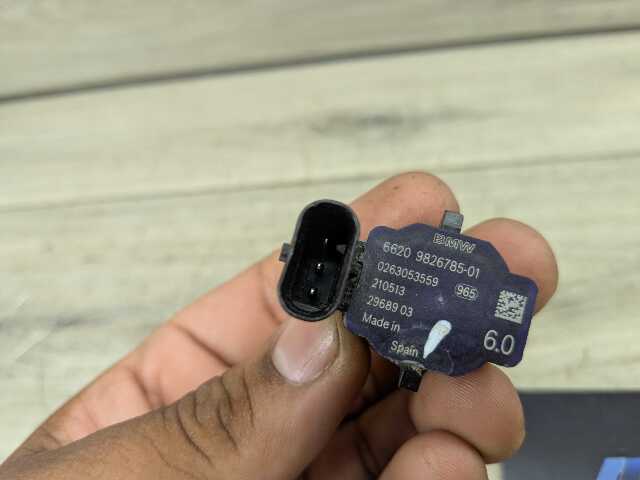 OEM BMW F44 G05 G07 G20 G26 G87 Bumper Parking Aid Ultrasonic PDC Sensor Gray