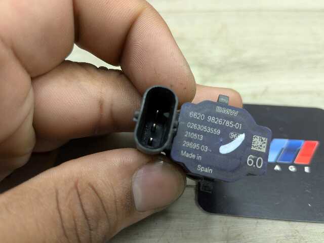 OEM BMW F44 G05 G07 G20 G26 G87 Bumper Parking Aid Ultrasonic PDC Sensor Gray
