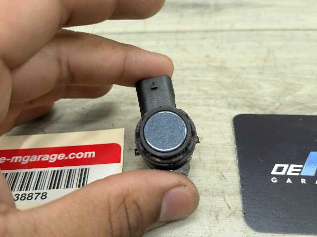 OEM BMW G05 G06 G07 G12* X5 X6 X7 Bumper Parking Aid Ultrasonic PDC Sensor Gray