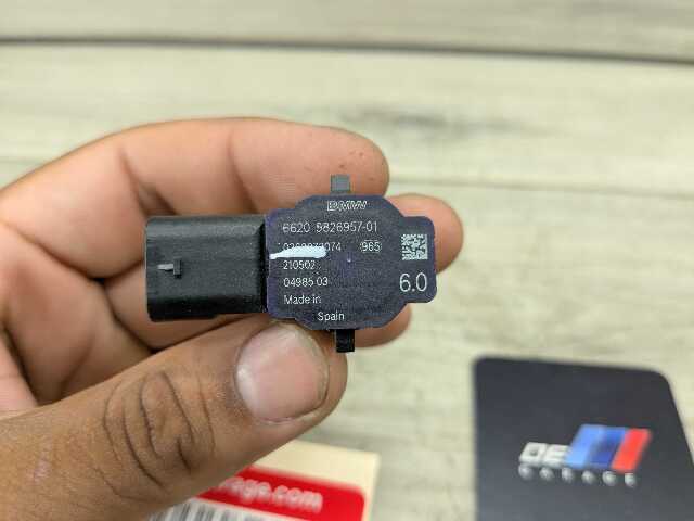 OEM BMW G05 G06 G07 G12* X5 X6 X7 Bumper Parking Aid Ultrasonic PDC Sensor Gray