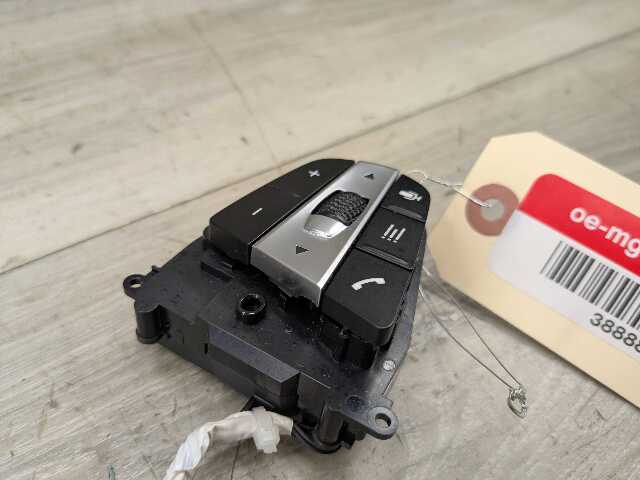 OEM BMW G05 G06 X5 X6 G14 G15 840 Steering Wheel Multifunction Switch Buttons