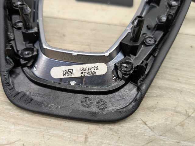 19-25 OEM BMW G05 G06 X5 X6 Steering Wheel Decor Trim Bezel Cover