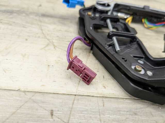 OEM BMW G05 G06 G07 G12 G30 X5 Steering Wheel Vibration Module + Generator Motor