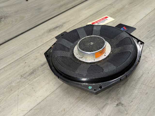 OEM BMW F30 F32 F33 F36 F80 F82 M3 M4 Sub Subwoofer Audio Speaker HARMAN KARDON