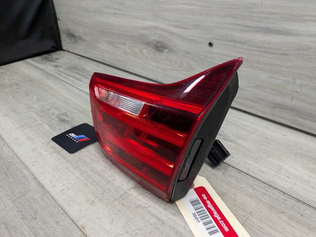 14-17 OEM BMW F82 M4 Pre-LCI Coupe Rear Right Passenger Inner Trunk Tail Light