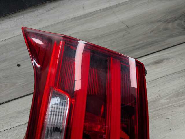 14-17 OEM BMW F82 M4 Pre-LCI Coupe Rear Right Passenger Inner Trunk Tail Light