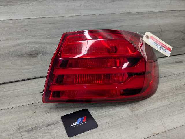 14-17 OEM BMW F32 F33 F36 F82 F83 M4 Rear Right Passenger Outer Tail Light Lamp