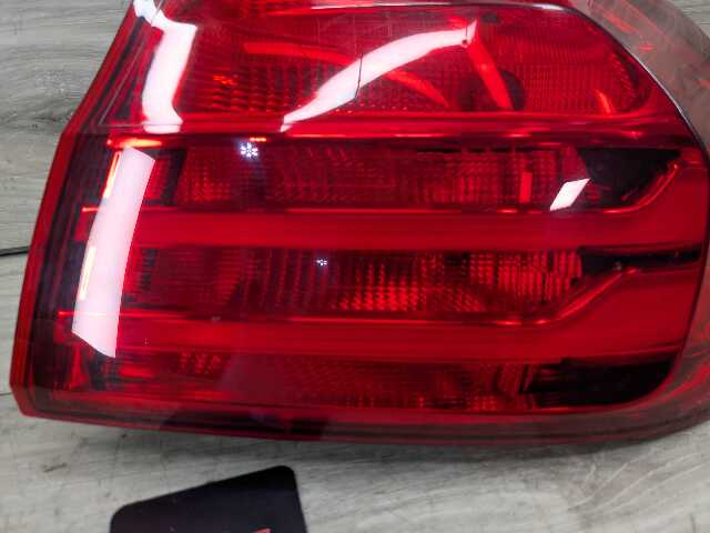 14-17 OEM BMW F32 F33 F36 F82 F83 M4 Rear Right Passenger Outer Tail Light Lamp
