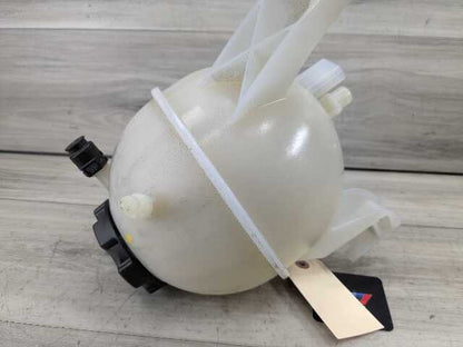 19-23 OEM BMW G05 G06 G07 X5 X6 X7 Radiator Coolant Reservoir Expansion Tank