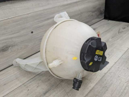 19-23 OEM BMW G05 G06 G07 X5 X6 X7 Radiator Coolant Reservoir Expansion Tank