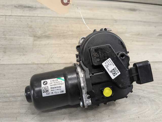 19-25 OEM BMW G05 G06 G06 X5 X6 X7 Front Windshield Wiper Motor