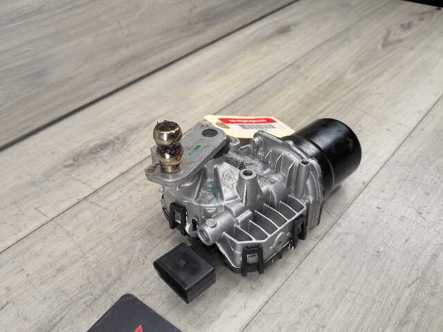 19-25 OEM BMW G05 G06 G06 X5 X6 X7 Front Windshield Wiper Motor