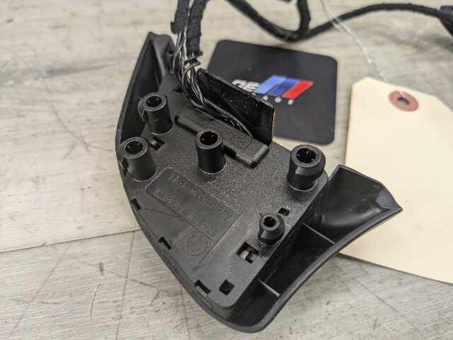 OEM BMW E84 E90 E91 328 335 Steering Wheel Multifunction Control Button Switch