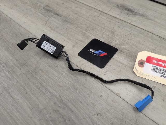 OEM BMW E82 E84 E88 E90 E92 E93 Steering Wheel Heater Electronics Control Module