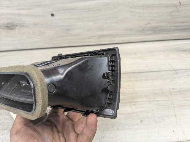 OEM BMW F22 F30 F32 F36 F80 F82 M3 M4 Rear AC Air Vent Trim Cover Panel Black