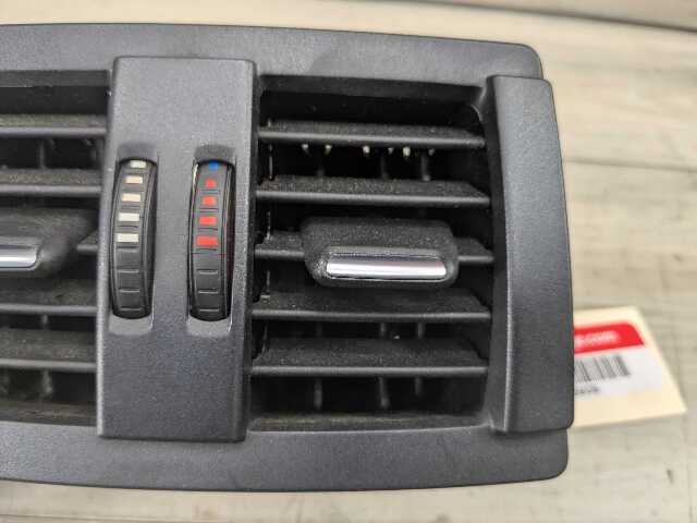 OEM BMW F22 F30 F32 F36 F80 F82 M3 M4 Rear AC Air Vent Trim Cover Panel Black