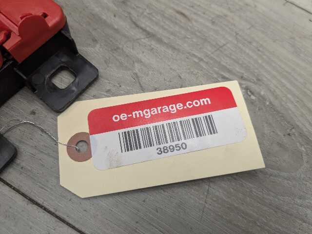 OEM BMW G05 G06 G07 X5 X7 Rear Battery Junction B+ Power Fuse box Distribution