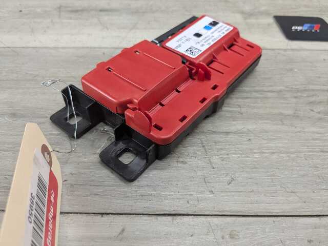 OEM BMW G05 G06 G07 X5 X7 Rear Battery Junction B+ Power Fuse box Distribution