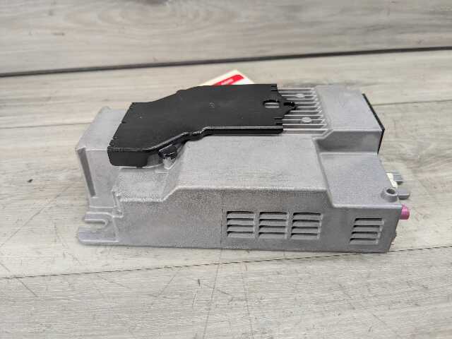 OEM BMW F44 G01 G05 G20 G26 G30 Radio Audio Sound Amplifier Control Module SDARS