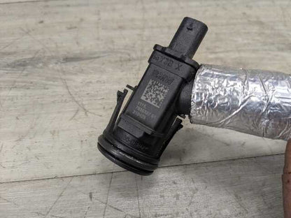 19-23 OEM BMW G05 G06 G07 G12 G14 G15 G16 G30 Engine B58 Air Duct Tube Pipe