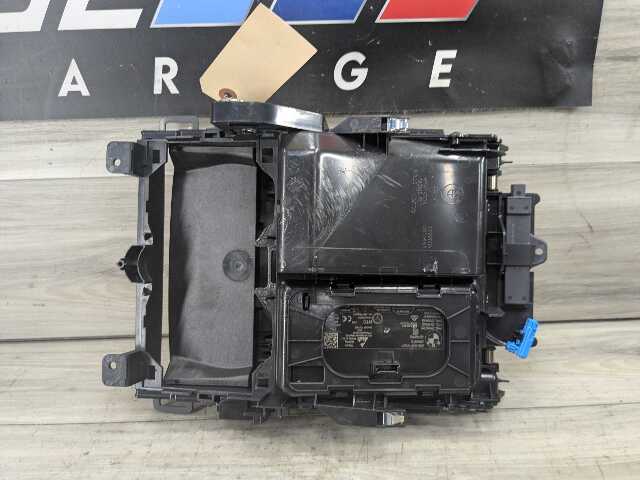 19-25 OEM BMW G05 G06 G07 X5 X6 X7 Center Console Storage Compartment Aluminum