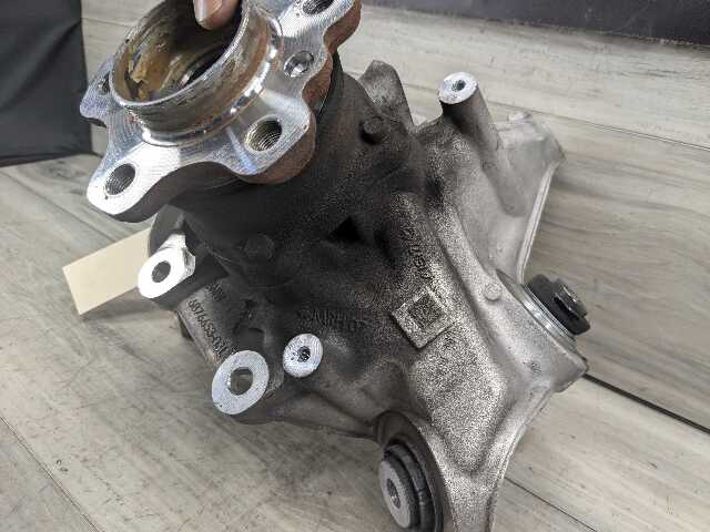 OEM BMW G05 G06 G07 X5 X6 X7 Rear Left Driver Side Hub Spindle Knuckle Bearing