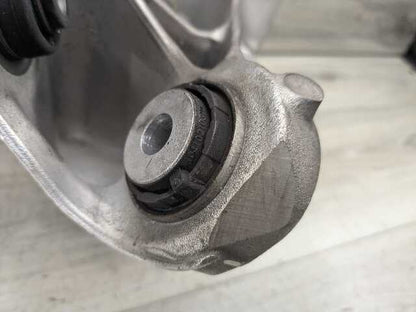 OEM BMW G05 G06 G07 X5 X6 X7 Rear Left Driver Side Hub Spindle Knuckle Bearing