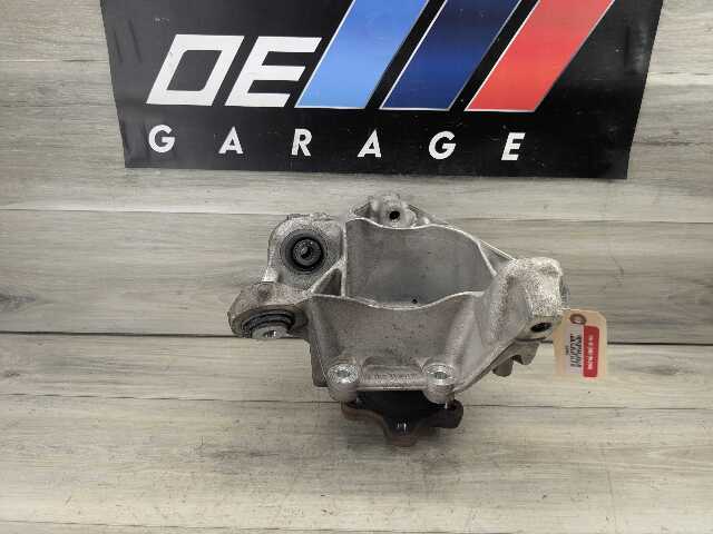 OEM BMW G05 G06 G07 X5 X6 X7 Rear Left Driver Side Hub Spindle Knuckle Bearing