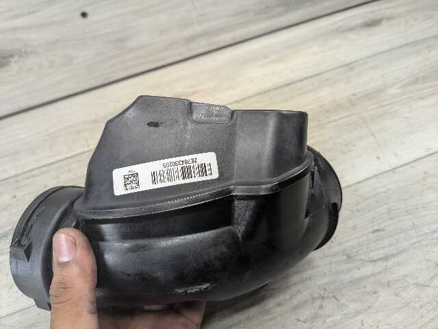 20-24 OEM BMW G05 G12 G30 540 740 840 X5 Engine B58C Air Intake Hise Tube Pipe
