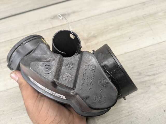 20-24 OEM BMW G05 G12 G30 540 740 840 X5 Engine B58C Air Intake Hise Tube Pipe