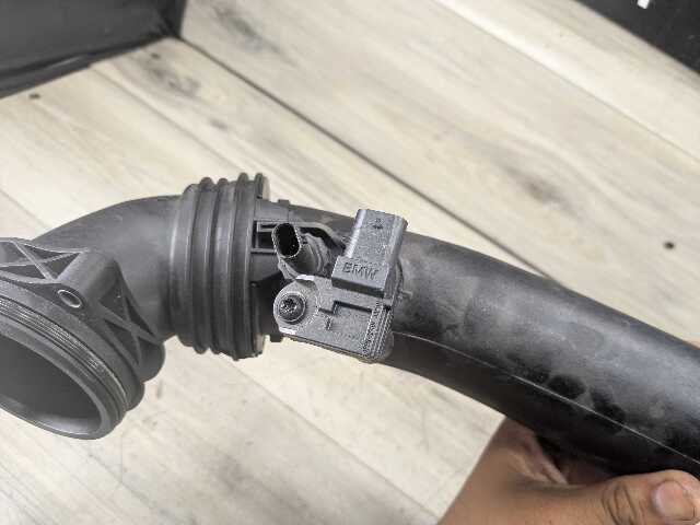 OEM BMW G01 G05 G12 G20 G22 G23 G26 G30 G42 X3 Air Engine B58 Intake Pipe Hose