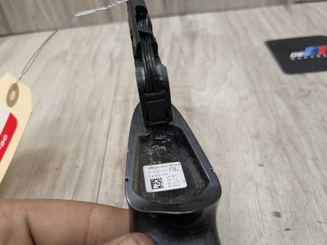 OEM BMW F30 F32 F80 F82 Front Right Passenger Door Handle COMFORT ACCESS Gray