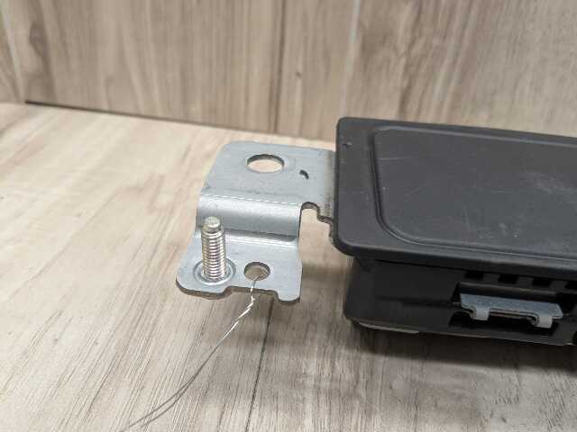 OEM BMW F22 F30 F32 F33 F36 F80 F82 Front Right Passenger Knee Lower Dash Airbag