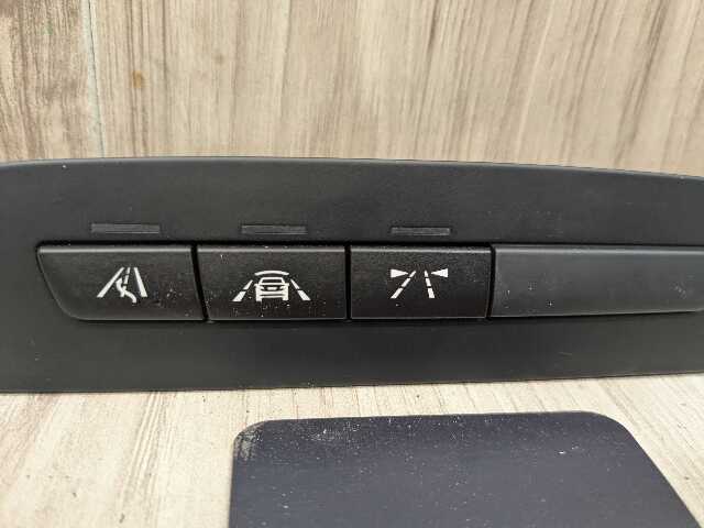 OEM BMW F30 F32 F33 F36 F80 M4 Lane Assistance Departure Driver Control Switch