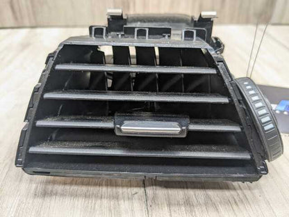 OEM BMW F30 F32 F33 F36 F80 F82 F83 M3 M4 Left Driver Dash AC Air Vent Grille