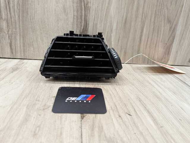 OEM BMW F30 F32 F33 F36 F80 F82 F83 M3 M4 Left Driver Dash AC Air Vent Grille