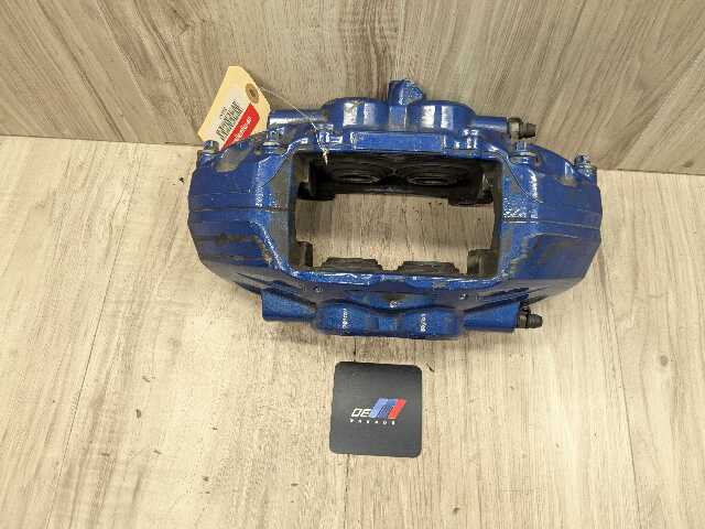 OEM BMW F22 F23 F30 F32 F33 F36 FRONT Right Passenger Brake Caliper BREMBO Blue