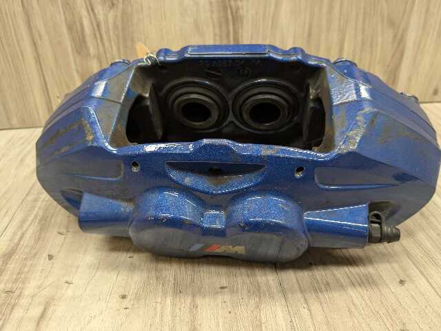 OEM BMW F22 F23 F30 F32 F33 F36 FRONT Right Passenger Brake Caliper BREMBO Blue