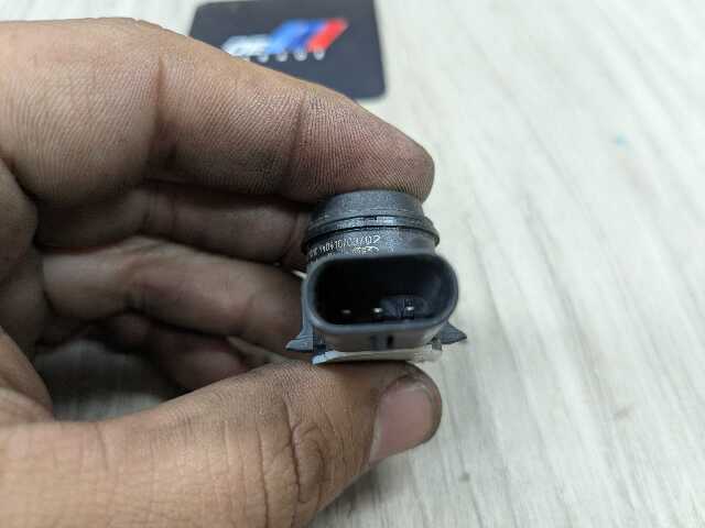 OEM BMW F22 F30 F32 F36 F80 F82 F83 M3 Bumper PDC Parking Distance Sensor Silver
