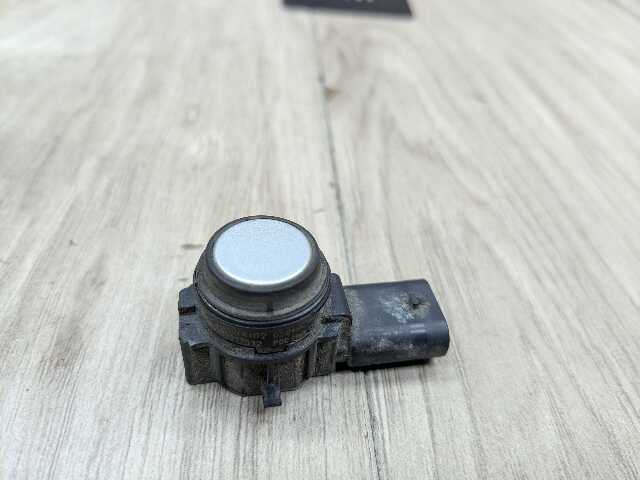 OEM BMW F22 F30 F32 F36 F80 F82 F83 M3 Bumper PDC Parking Distance Sensor Silver