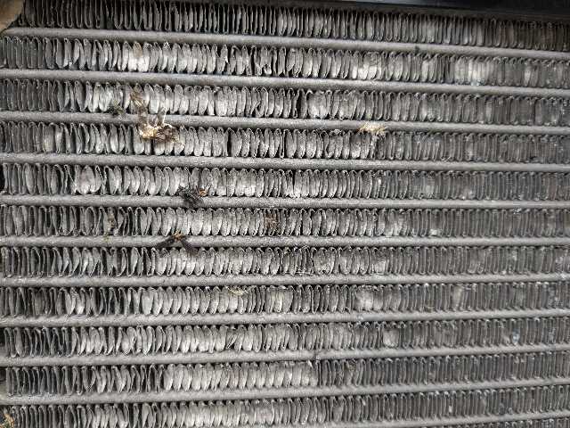 12-15 OEM BMW F22 F30 F32 F34 F36 Right Passenger Engine Oil Cooler Radiator