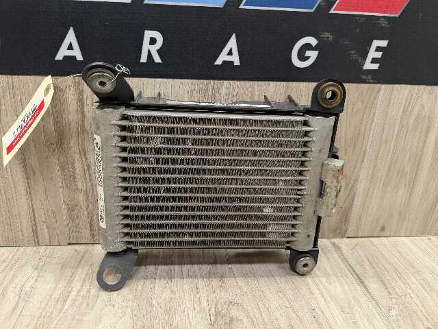 12-15 OEM BMW F22 F30 F32 F34 F36 Right Passenger Engine Oil Cooler Radiator