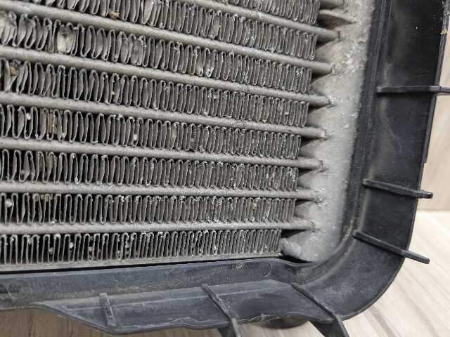 12-15 OEM BMW F22 F30 F32 F34 F36 Right Passenger Engine Oil Cooler Radiator