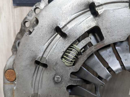 OEM BMW E82 E84 E88 E90 E92 E93 F10 F25 F30 F32 F33 F36 Flywheel Clutch Complete