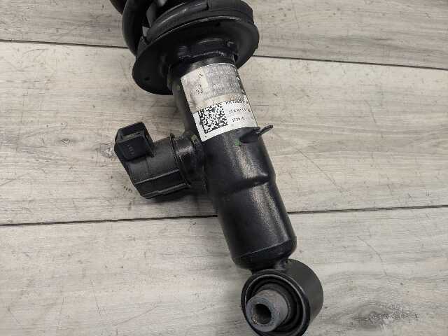 19-23 OEM BMW G05 X5 40iX 50iX AWD Rear Right Passenger Strut Shock Absorber VDC