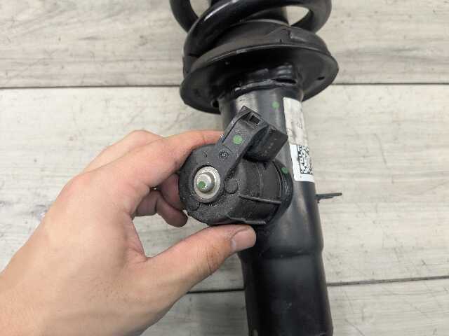 19-23 OEM BMW G05 X5 40iX 50iX AWD Rear Right Passenger Strut Shock Absorber VDC