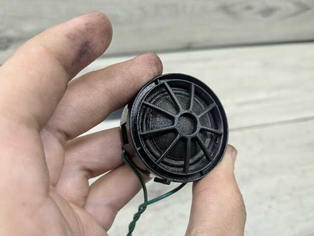 06-13 OEM BMW E82 E88 E90 E92 E93 328 335 Audio Sound Loud Speaker Tweeter
