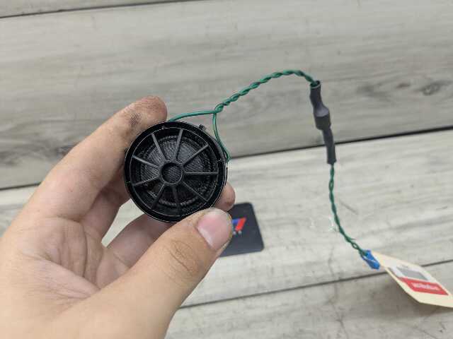 06-13 OEM BMW E82 E88 E90 E92 E93 328 335 Audio Sound Loud Speaker Tweeter