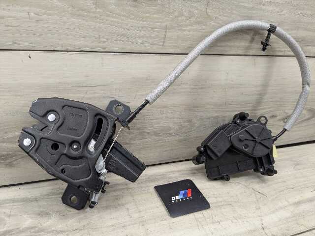 19-25 OEM BMW F95 G05 G07 X5 Tailgate Right Passenger Lower Latch Lock Actuator