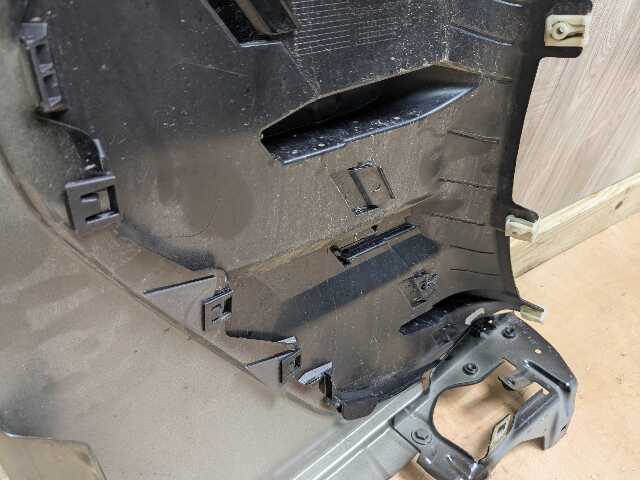 19-26 OEM BMW G29 Z4 30i Right Passenger Fender Air Duct Vent Grill Panel